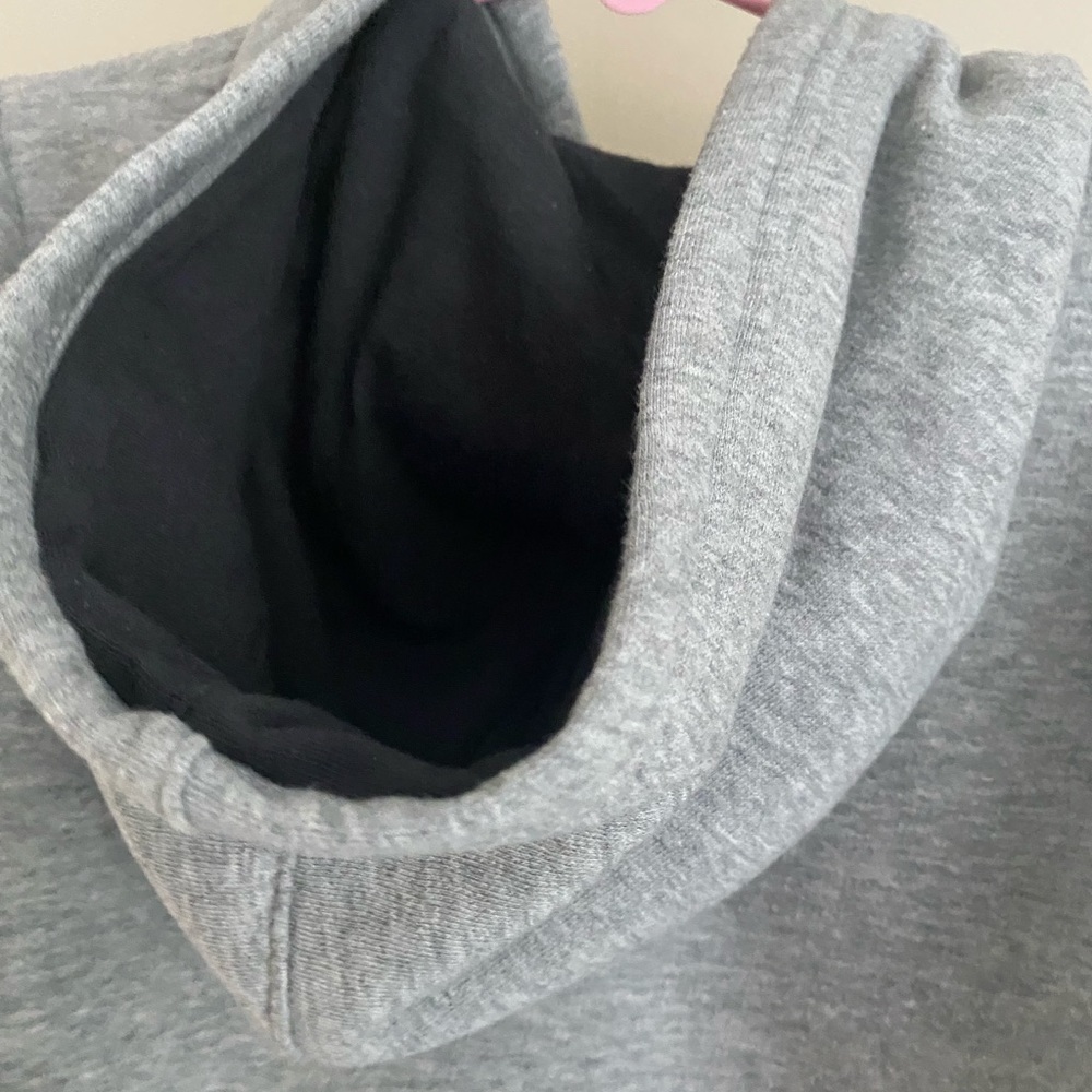 Circo sweater 4T - Picture 7 of 9
